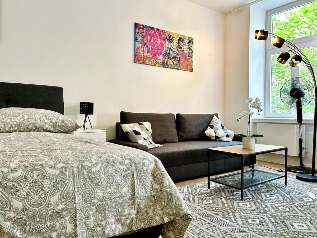 Apartment Lfg Stylish Studio Near Center Wien